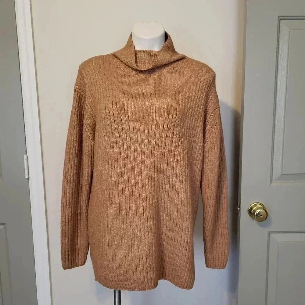 Elizabeth & James Tan/Brown Knit Mockneck Soft Sweater(Large)